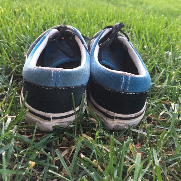 Vans - Picture 5 of 6